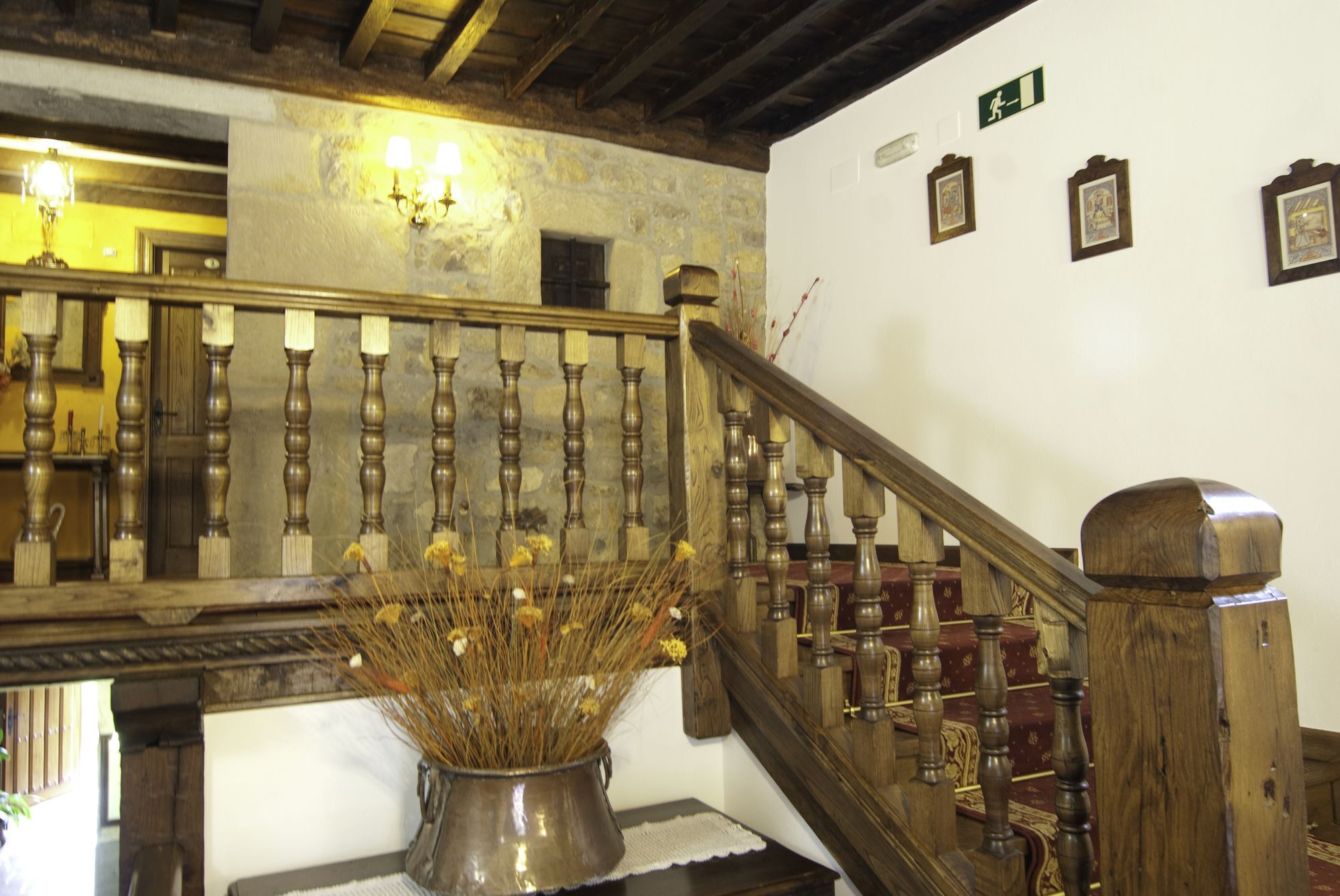 La Casa Del Organista Hotel Santillana del Mar